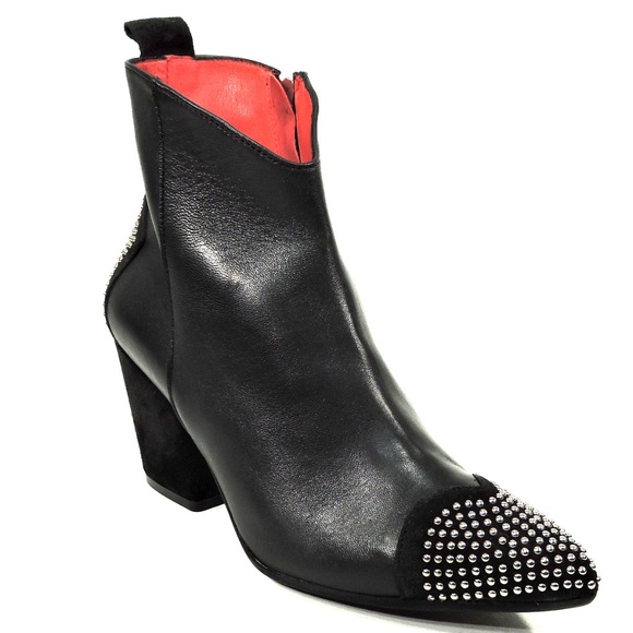 GIO+ 🇮🇹 BLACK LEATHER HEELED BOOTIE - Picture 3 of 10